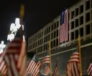 Precios de viviendas en EE.UU. suben moderadamente en enero, pero tasas hipotecarias amenazan compradores