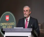 Presidente de RCN alerta sobre manipulación en redes y destaca rol empresarial