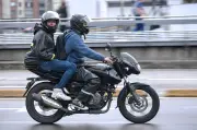 Propuesta presidencial busca eliminar el SOAT para motocicletas en Colombia