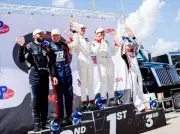 Óscar Tunjo triunfa en Sebring y consolida liderato en Campeonato IMSA Endurance