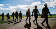 Tres generales del Ejército colombiano saldrían del cargo por investigaciones de corrupción