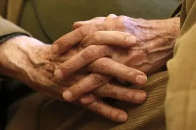 Alarma en Colombia: Parkinson se triplica en jóvenes menores de 50 años