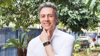 Antecedentes de Daniel Quintero en salud de Medellín bajo escrutinio por posible cargo en Supersalud