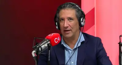 Antonio Casale confronta a colega en Caracol Radio por asistir con gripa al programa
