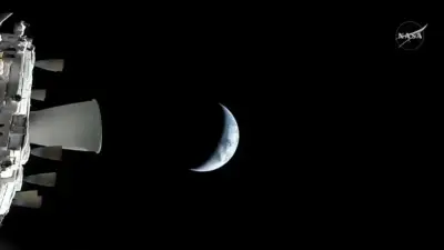 Artemis II supera la mitad de su misión y se acerca a la órbita lunar