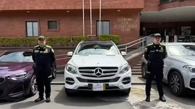 Autoridades de Bogotá recuperan cuatro vehículos de alta gama robados en taller del 7 de Agosto
