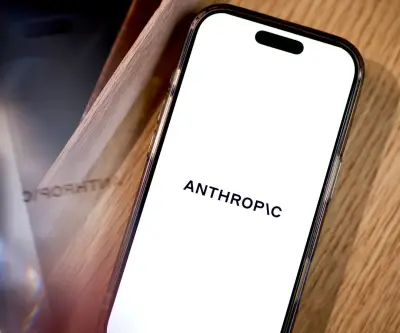 Bancos de Wall Street prueban IA de Anthropic para ciberseguridad ante presión gubernamental