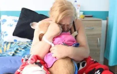 Bogotá implementa terapia canina 'Huellas con Amor' para humanizar hospitales públicos