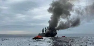 Caída del 98% en tráfico petrolero por Ormuz presiona precios globales del crudo