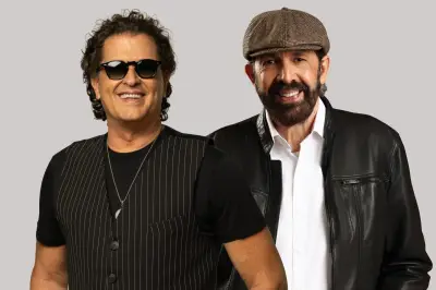 Carlos Vives y Juan Luis Guerra unen voces en 'Buscando el mar', homenaje a García Márquez