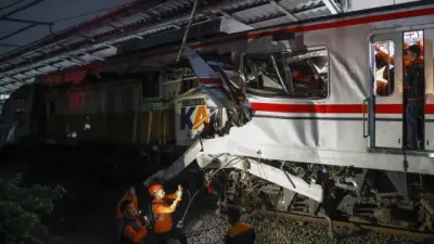 Choque de trenes en Indonesia deja cuatro muertos y 40 heridos