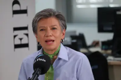 Claudia López: “Petro es el presidente que más interviene en política”