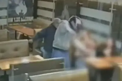 Clientes enfrentan a ladrón en restaurante de Bogotá: forcejeo termina con heridos por arma