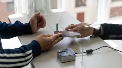 Colapso en trámites consulares por fallas globales del sistema SITAC de Cancillería