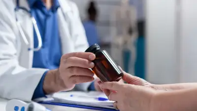 Colombia excluye más de 100 servicios de salud: nuevos medicamentos y tratamientos no cubiertos