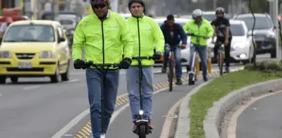Colombia implementa regulación estricta para patinetas eléctricas: nuevas reglas y multas