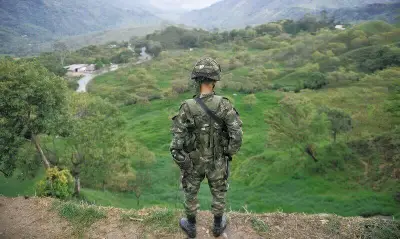 Combates en Cauca y Valle dejan 20 muertos y más de 30 heridos