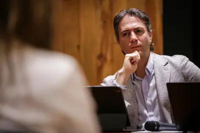 Daniel Quintero denuncia oferta de soborno en su posesión como superintendente de Salud