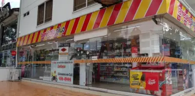 Drogas La Rebaja se convierte en red de salud pública tras transferencia al Estado colombiano