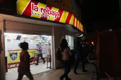 Drogas La Rebaja se transforma: locales pasarán a ser puestos de salud estatales