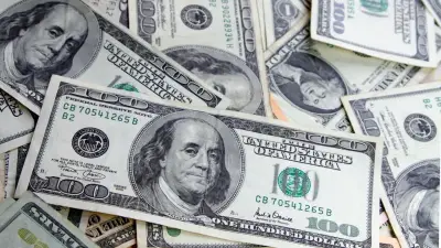 El dólar cierra al alza en Colombia tras jornada volátil: precio exacto del 14 de abril de 2026