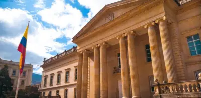 Encuestas presidenciales 2026: Cepeda lidera primera vuelta, segunda vuelta se define por márgenes mínimos