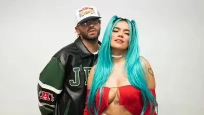 Feid rompe en llanto durante concierto: fans corean en apoyo mientras especulan sobre su vida personal