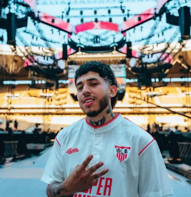 Filtran video de Westcol y Milica en baño de espuma; ella pide respeto