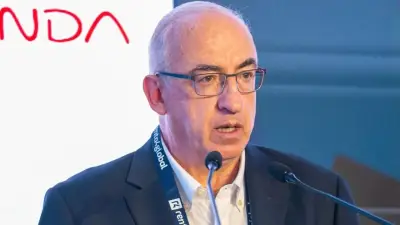 Gerente del Banco de la República rechaza foro del gobierno sobre política monetaria