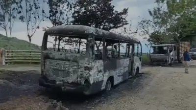 Incendian vehículos y retroexcavadora en ataque armado contra proyecto eléctrico en Tuluá