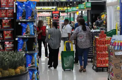 Inflación en Colombia: Proyecciones superan el 6% para 2026 y aumentan tensión con Banco de la República