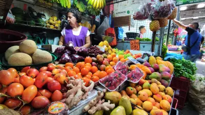 Inflación en Colombia se acelera a 5,56% en marzo: frutas y servicios presionan alza