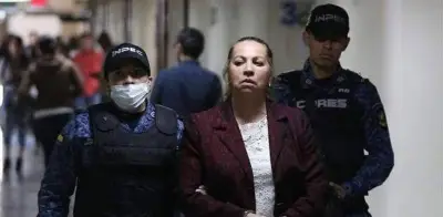 Juez ordena restituir derechos a Silvia Gette en Uniautónoma y reconoce su condición de víctima