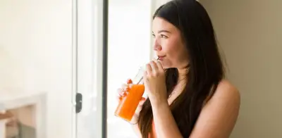 Jugo de zanahoria diario: beneficios para inmunidad, piel y visión