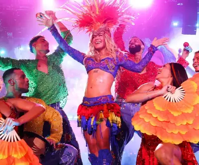 Karol G cierra Coachella 2026 con show latino y sorpresas colombianas junto a J Balvin y Ryan Castro