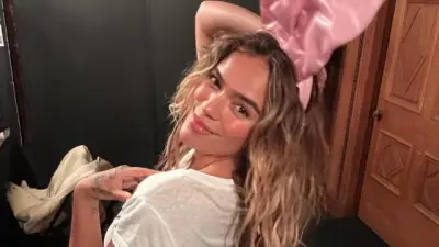 Karol G hace historia como primera latina en liderar cartel principal de Coachella 2026