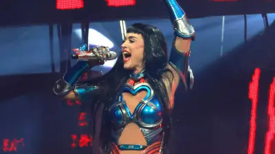 Katy Perry investigada por presunta agresión sexual tras denuncia de Ruby Rose en Australia