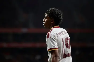 Lamine Yamal denuncia cánticos islamófobos en partido España-Egipto