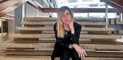 Libro 'En el nombre del padre' explora la orfandad política en Colombia