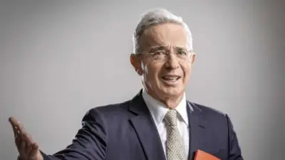 Álvaro Uribe rechaza ser ministro de Defensa de Paloma Valencia