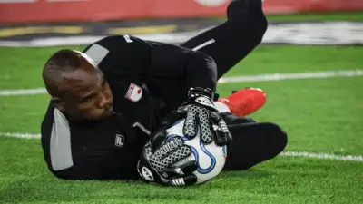 Marmolejo revela que no estaba listo para jugar y pone en duda su presencia en el clásico