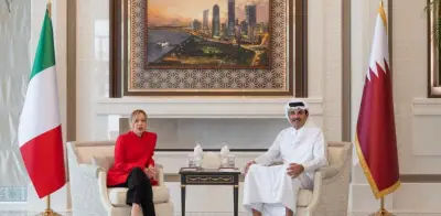 Meloni concluye gira histórica por el Golfo y exige seguridad en el estrecho de Ormuz