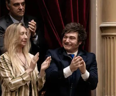 Milei respalda a Adorni en investigación por enriquecimiento ilícito