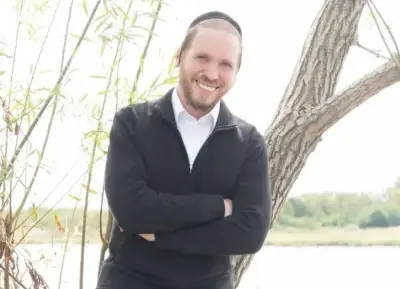 Misterio en Bogotá: rabino hallado muerto dentro de un armario en Bosa