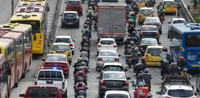 Movilidad en Bogotá: TransMilenio opera normal y pico y placa vigente