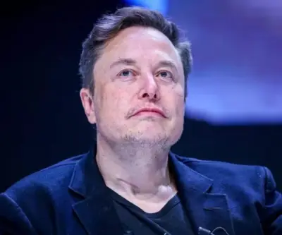 Musk se muestra cauteloso con robotaxis de Tesla ante lento despliegue