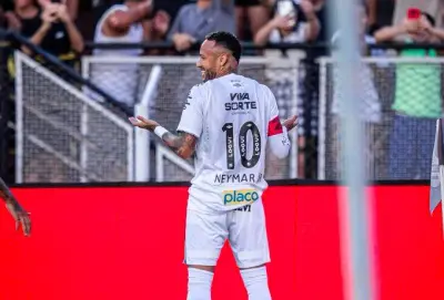 Neymar genera polémica en Brasil por comentarios sexistas contra árbitro tras partido