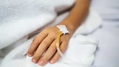 Niña de 4 años lucha por su vida tras disparo en la cabeza en Bogotá