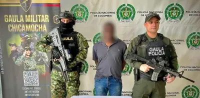 Operativos militares desmantelan redes de extorsión y secuestro en tres regiones de Colombia