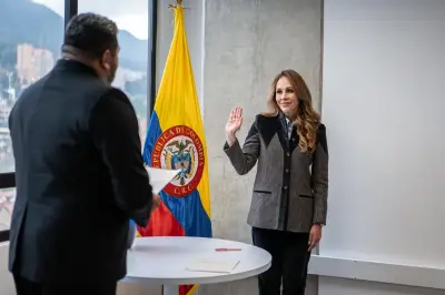 Paola Vélez Marroquín asume como nueva comisionada de la CRC en la Sesión de Comunicaciones